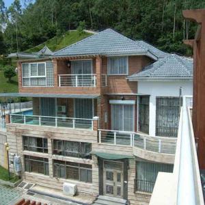 Cheap Aluminum Flower Tube Security Grill Roll Up Door Customized Available for sale