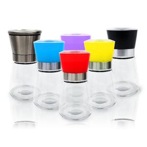 China Top Quality 2Oz 4Oz Condiments Pepper ShakerRound 4Oz Spice Glass Jar With Metal Lid on sale