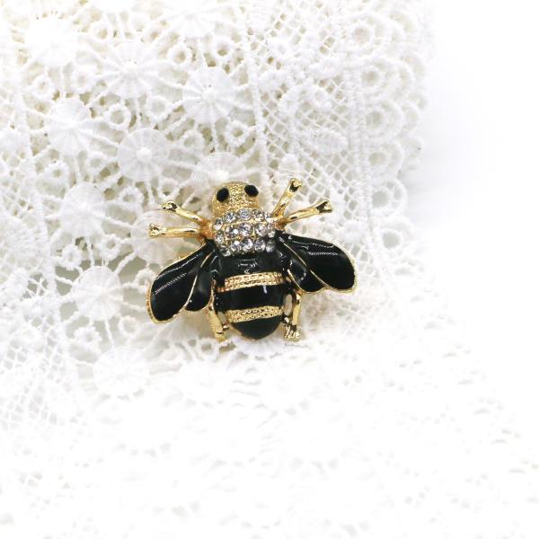 Fashion Diamond Bee Brooch , Black Clothes Pin Black Glue Dropping Process OEM ODM