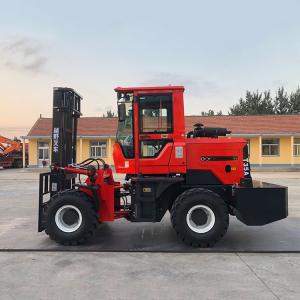 3.5Ton 42KW Off Road Forklift Vehicle With 40km Running Gear