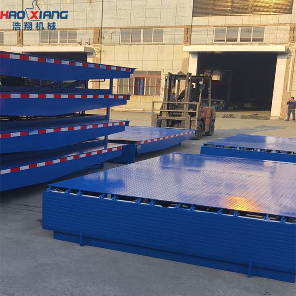 1830x2280x495mm Table Dimensions Hydraulic Loading Bridge For Optimal Loading