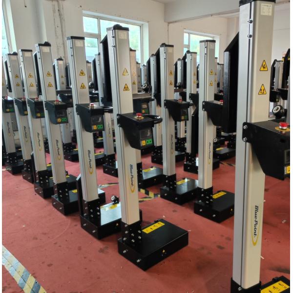 Quality Easy Portable Tire And Wheel Lifting Device With Swivel Wheels wholesale