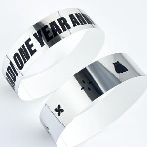 Fashionable Silver Holographic Disposable Soft Paper Bracelet Glitter Style