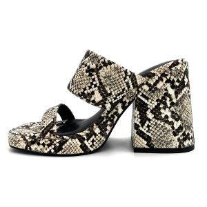 Custom Womens Mule Heels , block Heel Mules With Rubber Sole Leather Upper