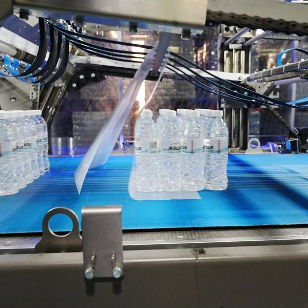 Automatic Shrink Wrapper with Less Than 40KW Consumption and 200ºC Heating