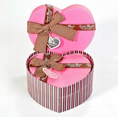 Heart Shape Recycled Gift Paper Box Packaging , Brown Cream Paper Box Customized Size
