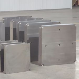 China Precision Forged Titanium Alloy Substrate Sheet with Surface Flatness ≤0.03 mm for Thermal Stable 3D Printing Base Plate on sale