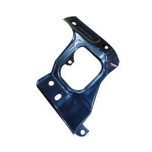 China Front Wing Fender Bracket Right for Tesla Model 3 17-24 Bumper Support Holder1086016-SC-A on sale