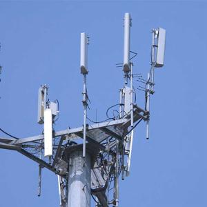 Triangular Single Tube ASTM Monopole Steel Tower