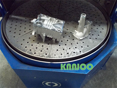 Double Station Turntable Shot Blasting Machine Heat Treatment