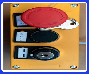 TP430 Hydraulic 4 Post Parking Lift For SUVs And Trucks