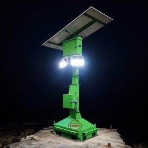 Portable Solar Light Tower For Construction Site With 420W Panel 35H Runtime