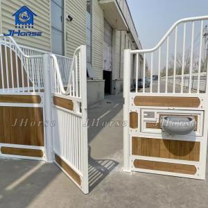 Customized Steel Q235/Q235B Horse Stalls Easily Installed In Various Lengths And