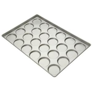RK Bakeware China Foodservice 926561 NSF 12 Molds Popover Pan