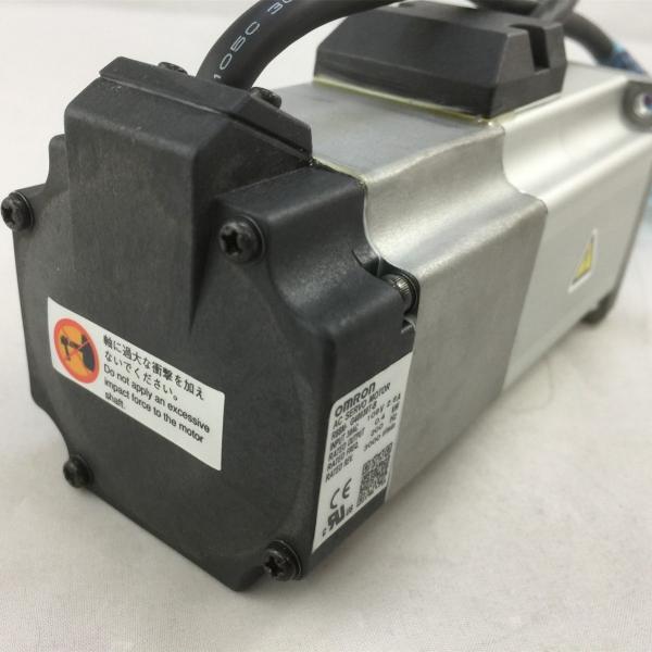 R88M-GP10030T-Z AC Servomotor With ABS/INC OMRON Encoder Flat-Style 100W 200 VAC