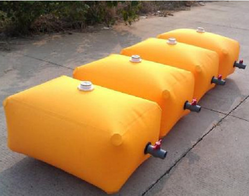 Large Rectangle PVC Flexible Water Tank , Light Weight With Excellent Heat