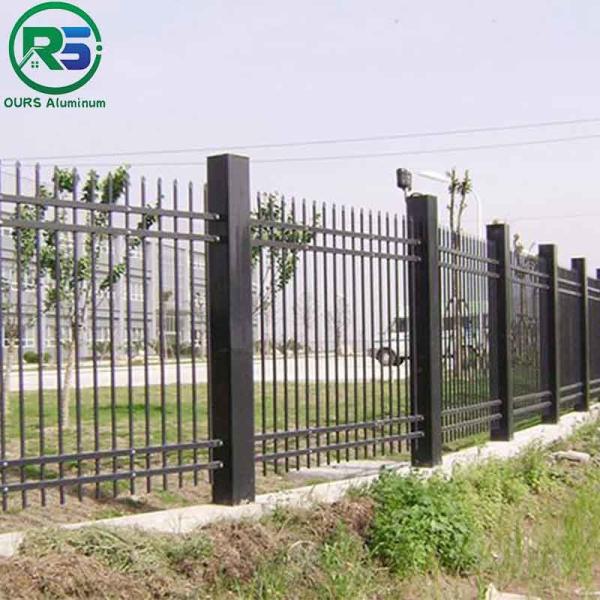 Quality Pre Assembled Classic Spear Top Contemporary Aluminum Fence Black Customized Size wholesale