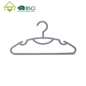 China CA65  Notched Plastic Garment Hangers With Swivel Hook on sale