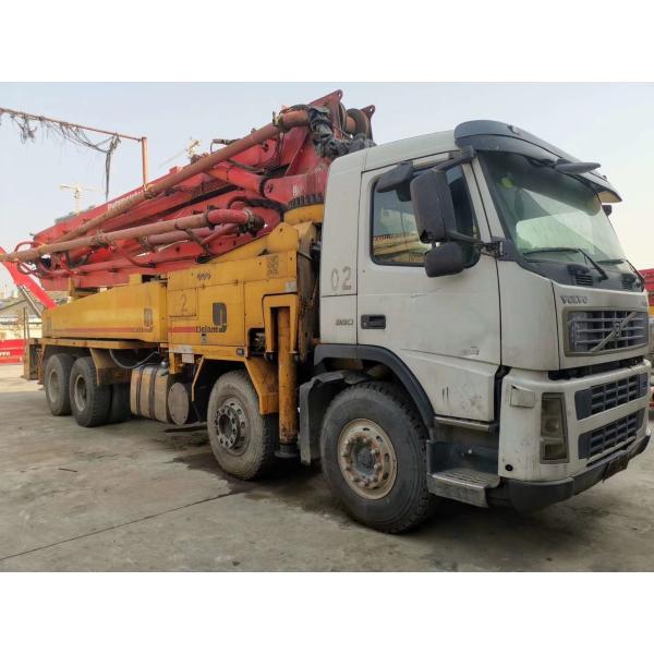Quality 42 Meter Heavy Equipment Used Concrete Pump with Hydraulic Machining Process in Red wholesale