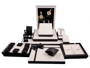 Cheap High Glossy Black Wooden Window Jewelry Display Set Jewellery Display Stand for sale