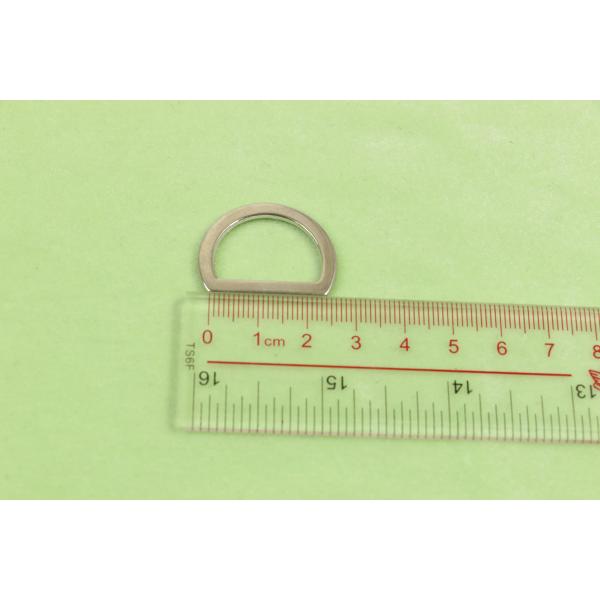 Nongranule Decorative Clothing Buttons 25mm Long D Shaped White Color