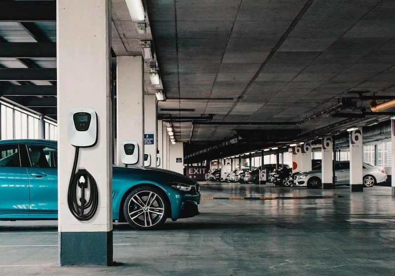 Pevc2107 11kw EV Charging Station 22kw 3 Phase For Electric Vehicle Home Car Charging Point