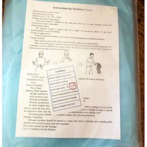 Anti Virus Disposable Isolation Gowns Nonwoven Cloth With Cap One Piece