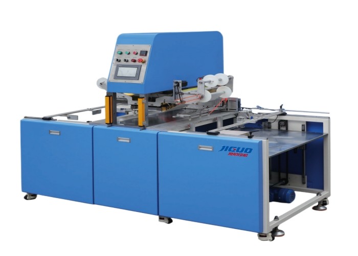 Buy cheap Automatic Servo Hot Stamping Machine For Paper Cardboard Two Rolls from wholesalers