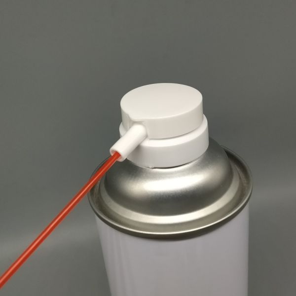 Versatile and User-Friendly WD-40 Lubricant Valve for Automotive Care and Home