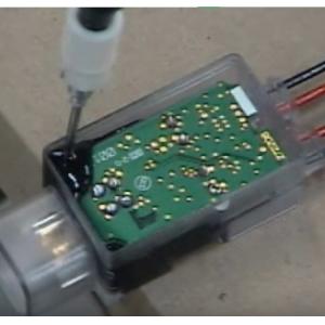 Semi-Automatic Three-Axis Glue Dispenser for Precision Applications L610 X W500