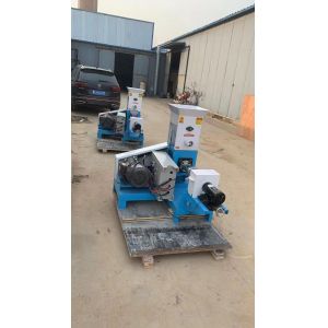 High Productivity Pet Feed Floating Fish Feed Extruder Machine 300 Kg
