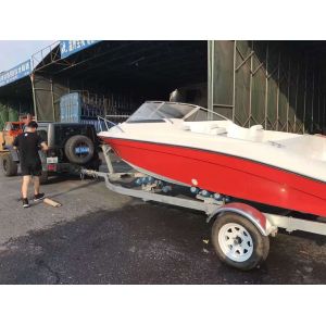 White Fiberglass Boat Parts Easy to Install and Perfect for 5 Person Capacity