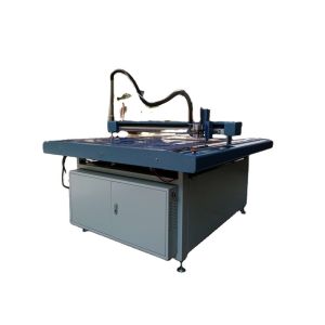 1500*900mm Cutting Scope Template Plastic Board Cutting Machine Flatbed Garment Cutter