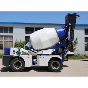 4X4 Cement Mixer Truck With YN27GBZ Engine And 12-16.5-12PR Tires