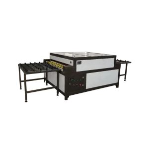 Insulating glass heating roller press glass machine