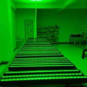 1M Long 18x10W Quad 4 in 1 High Quality RGBW Wall Washer Linear Fixture