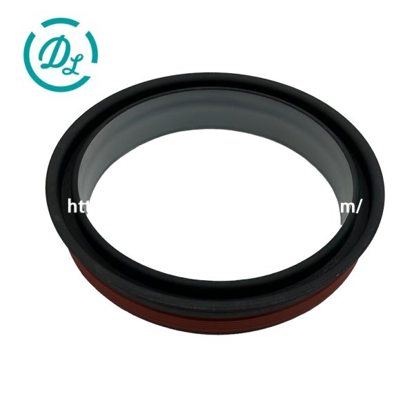 Quality EexcavaStart Rear Crankshaft Oil Seal 4955372 3909411 for QSB ISC Engines wholesale