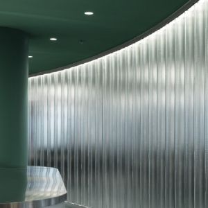 U Shape Tempered Clear Glass Partition Wall With Interlining Drawings Frosted