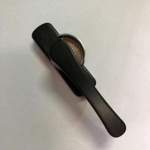 25*25 Window Lock Durable UPVC Crescent Moon Lock for Zinc/Aluminum Alloy