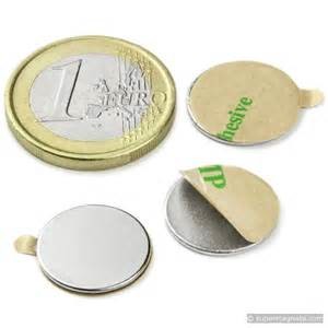 China 3M Adhesive N42 Neodymium Round/Disc NdFeB Magnets N38 NiCuNi Coating D25*2mm on sale