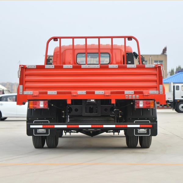 SINOTRUK HOWO Single Row Column Plate-type Cargo Truck Wagon Fender Truck