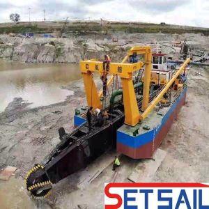 High Capacity 26inch Cutter Suction Dredger Customization for Dredging Needs and