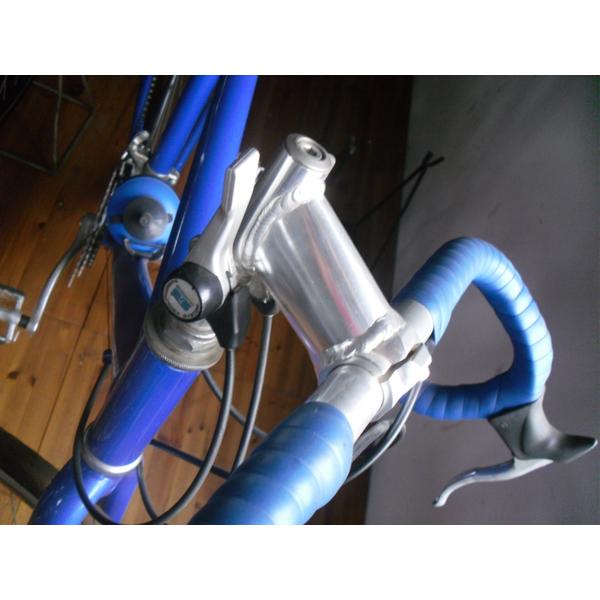 Aluminum Alloy Frame Steel Fork 700c Racing 14 Speeds Men Road Bicycle OEM/ODM Chinese
