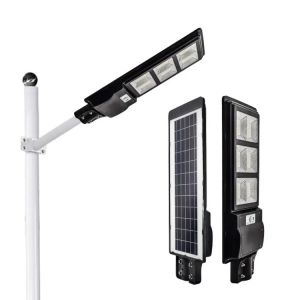 Solar LED Parking Lot Lights With IP66 Waterproof & 50000H Lifespan 140LM/W Lamp