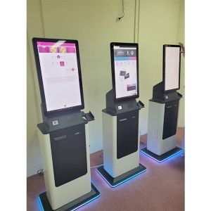 Crtly 27 Inch Touch Screen Card Reader With Cash Recycler Utility Bill Outdoor