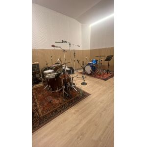 16/16/6mm Studio Room Formica Laminate Timber Perforated Acoustic Panels Wall