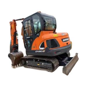 China Mini Flexible Backhoe Used Dooshan Excavator DX60 Construction Machinery on sale