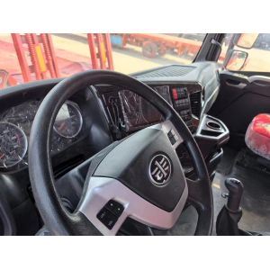 FAW AUMAN Used Tractor Head 6x4 6x2 with Diesel Engine 500HP