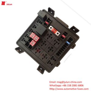 China 30A-500A ANS / MIDI Small Good Fuse Holder Automotive Spare Parts With Automatic Reset Function on sale
