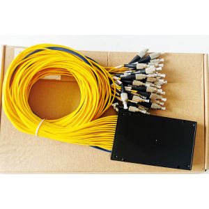 2X32 FC UPC PLC Fiber Splitter 1260NM to1650NM Excellent Environmental Stability